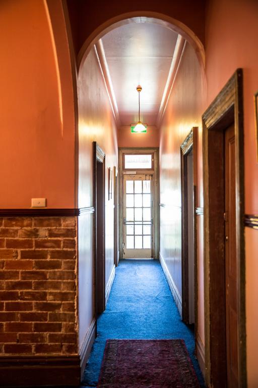 Boorowa Hotel Exterior photo