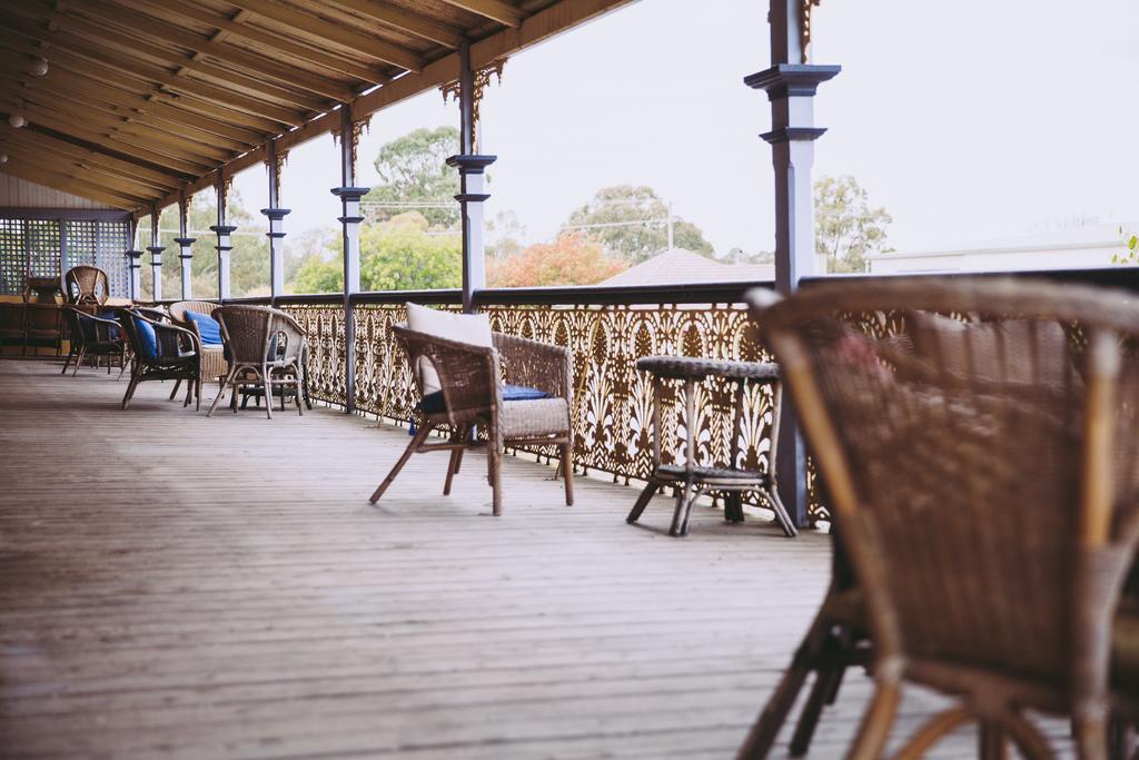 Boorowa Hotel Exterior photo